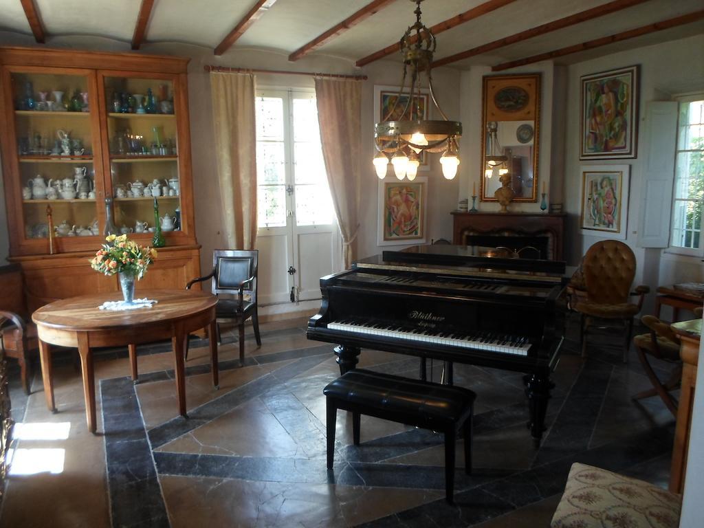 Pavillon De Beauregard Bed and Breakfast Aix-en-Provence Eksteriør billede